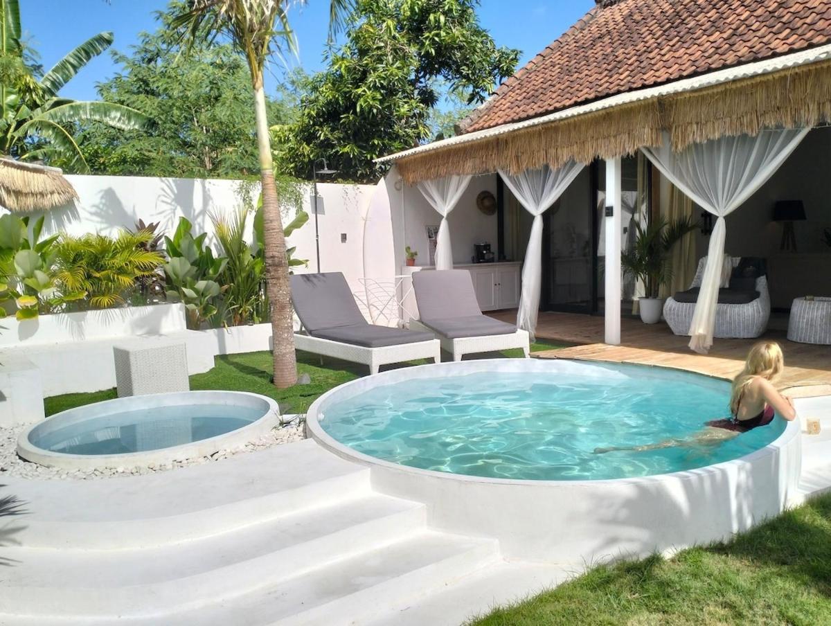 Tropical Oasis Villa Bukit Bali Jimbaran Exterior foto